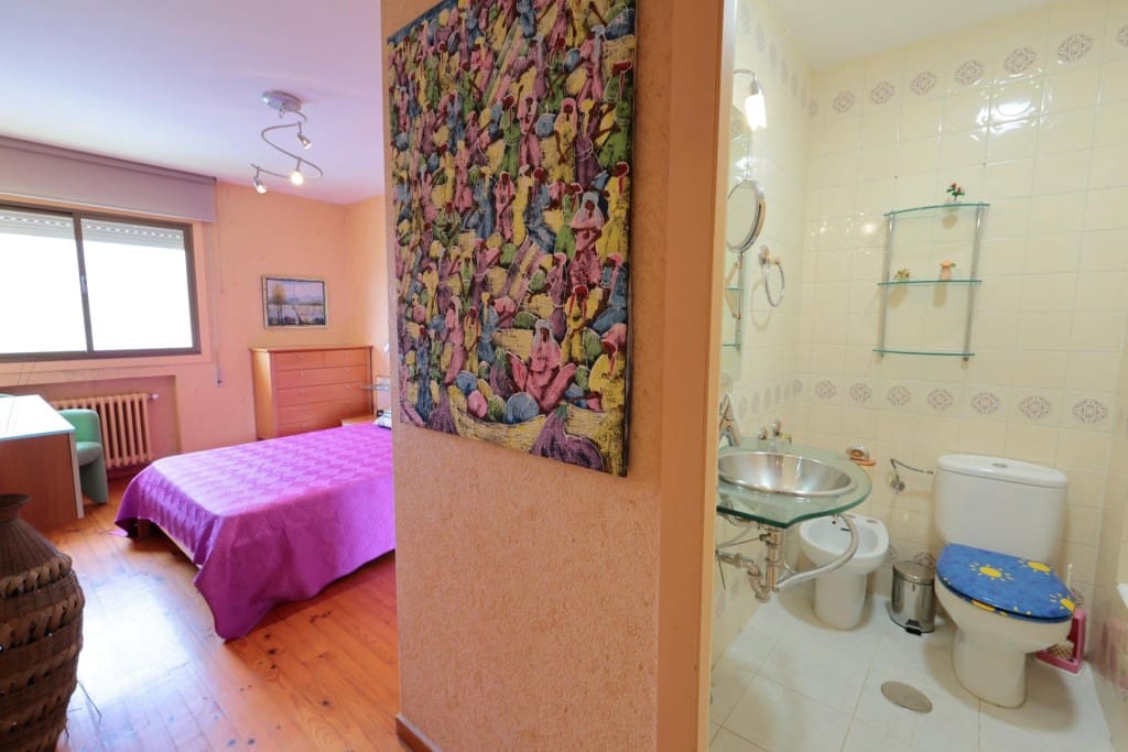 3 soveværelse Lejlighed til salg i Villafranca del Bierzo med swimmingpool - € 137.000 (Ref: 9780432)