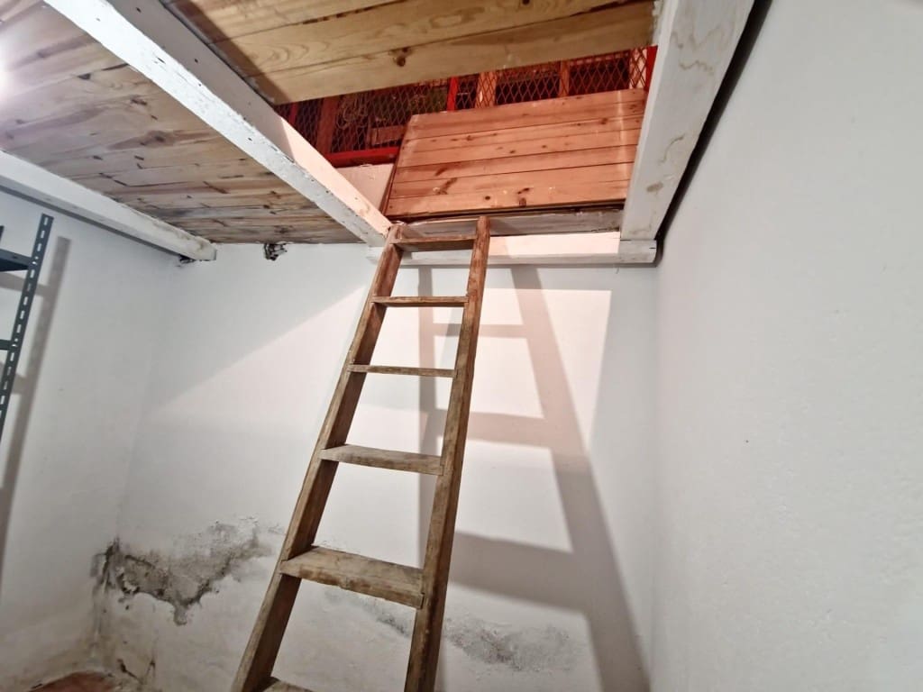 3 soveværelse Lejlighed til salg i Villafranca del Bierzo med swimmingpool - € 137.000 (Ref: 9780432)