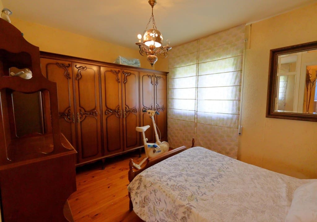 3 soveværelse Lejlighed til salg i Villafranca del Bierzo med swimmingpool - € 137.000 (Ref: 9780432)