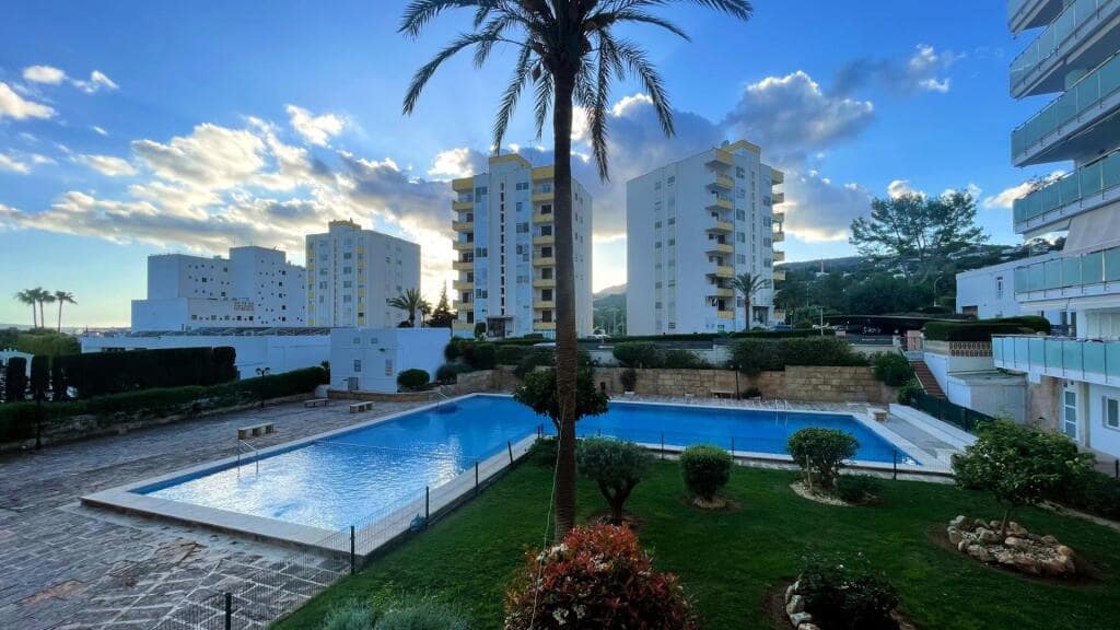 1 Zimmer Apartment zu verkaufen in Calvia mit Pool Garage - 265.000 € (Ref: 9780433)