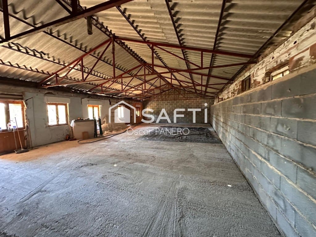 1 bedroom Finca/Country House for sale in Valverde de la Virgen with pool - € 85,000 (Ref: 9783185)