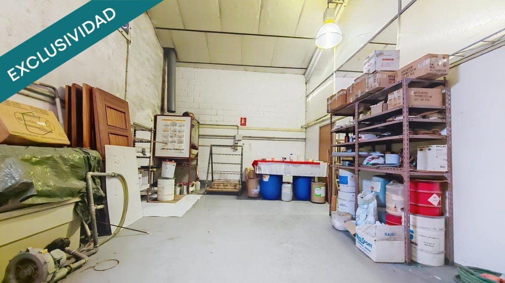 Commerciale in vendita in Siero - 235.000 € (Rif: 9788290)