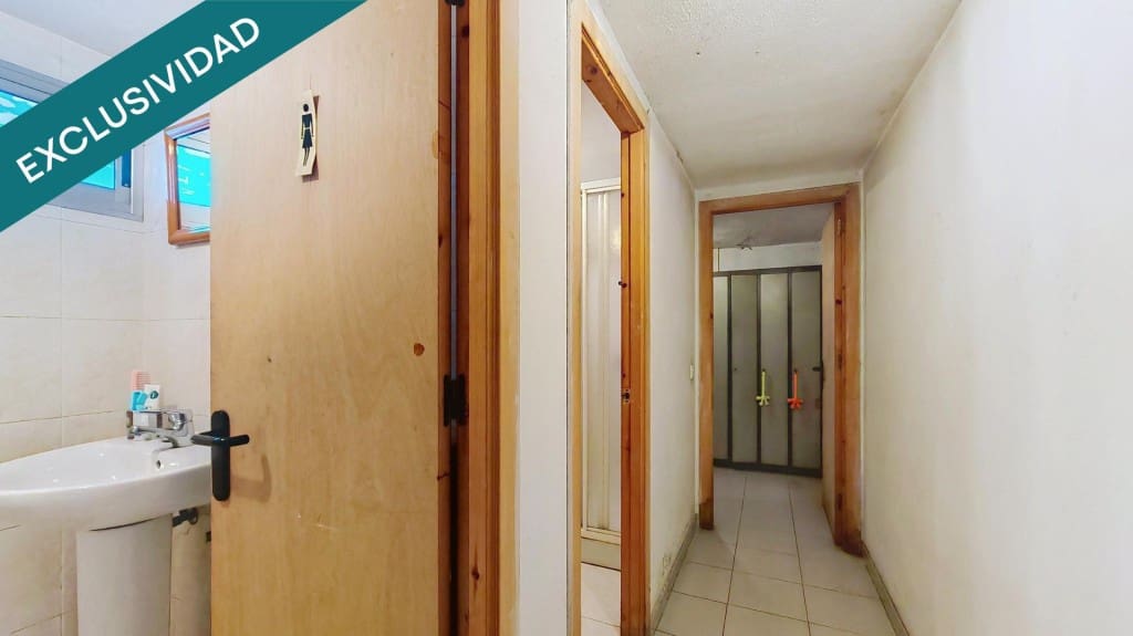 Commerciale in vendita in Siero - 235.000 € (Rif: 9788290)