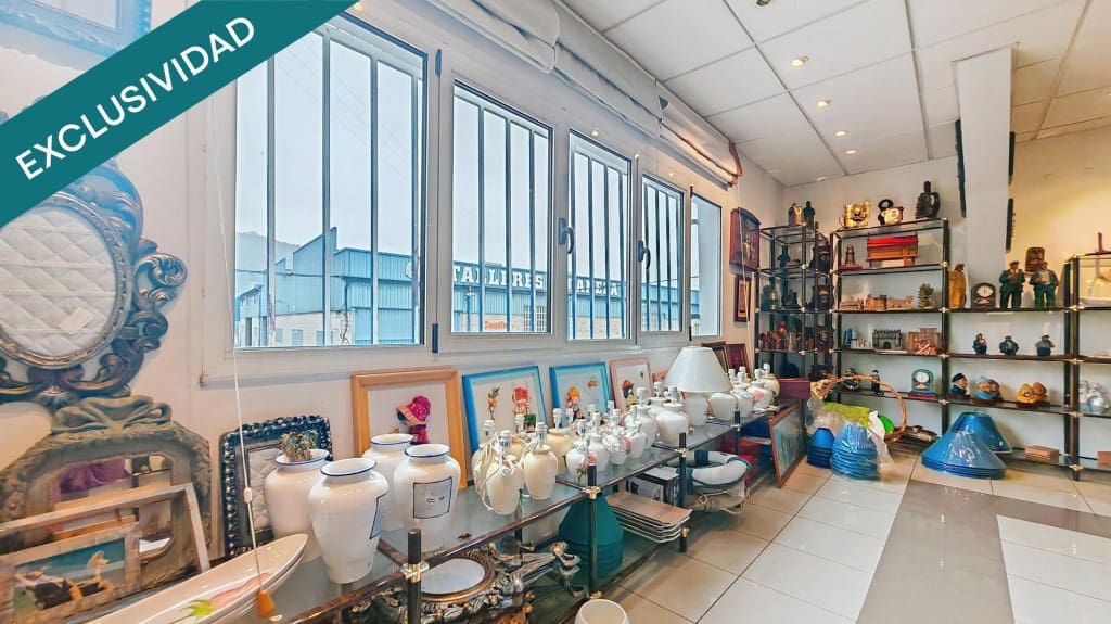 Commerciale in vendita in Siero - 235.000 € (Rif: 9788290)