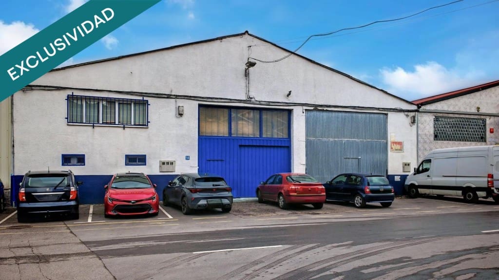 Commerciale in vendita in Siero - 235.000 € (Rif: 9788290)