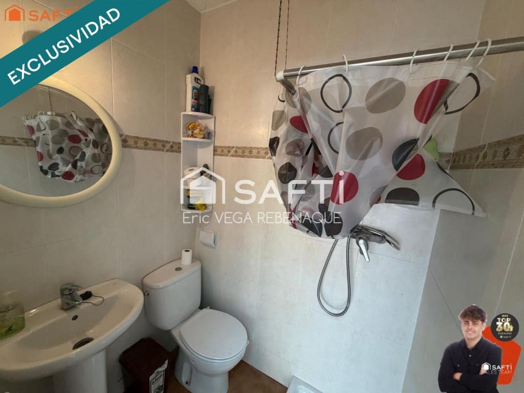 Kommersiell til salgs i Pineda de Mar med garasje - € 115 000 (Ref: 9788291)