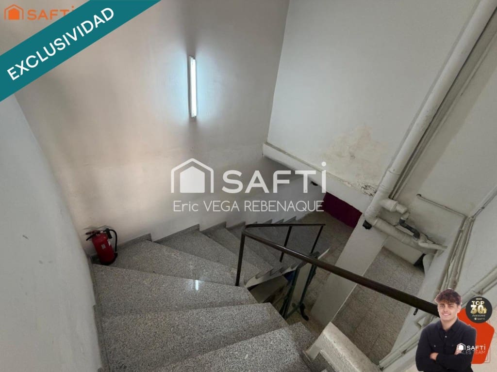 Kommersiell til salgs i Pineda de Mar med garasje - € 115 000 (Ref: 9788291)