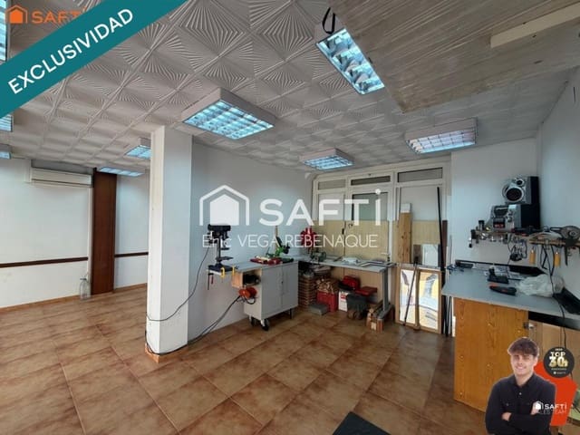 Kommersiell til salgs i Pineda de Mar med garasje - € 115 000 (Ref: 9788291)