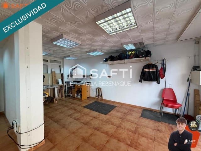 Kommersiell til salgs i Pineda de Mar med garasje - € 115 000 (Ref: 9788291)