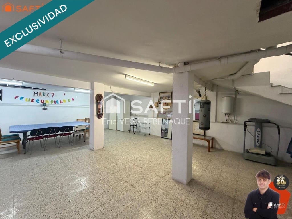 Kommersiell til salgs i Pineda de Mar med garasje - € 115 000 (Ref: 9788291)