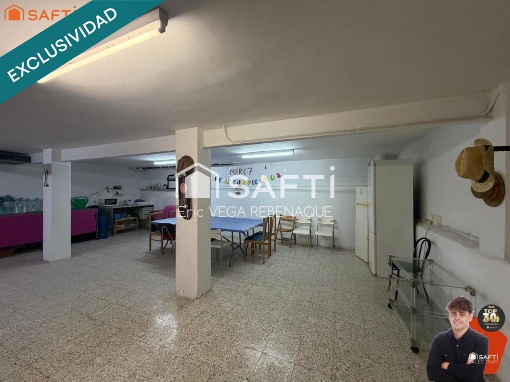Kommersiell til salgs i Pineda de Mar med garasje - € 115 000 (Ref: 9788291)
