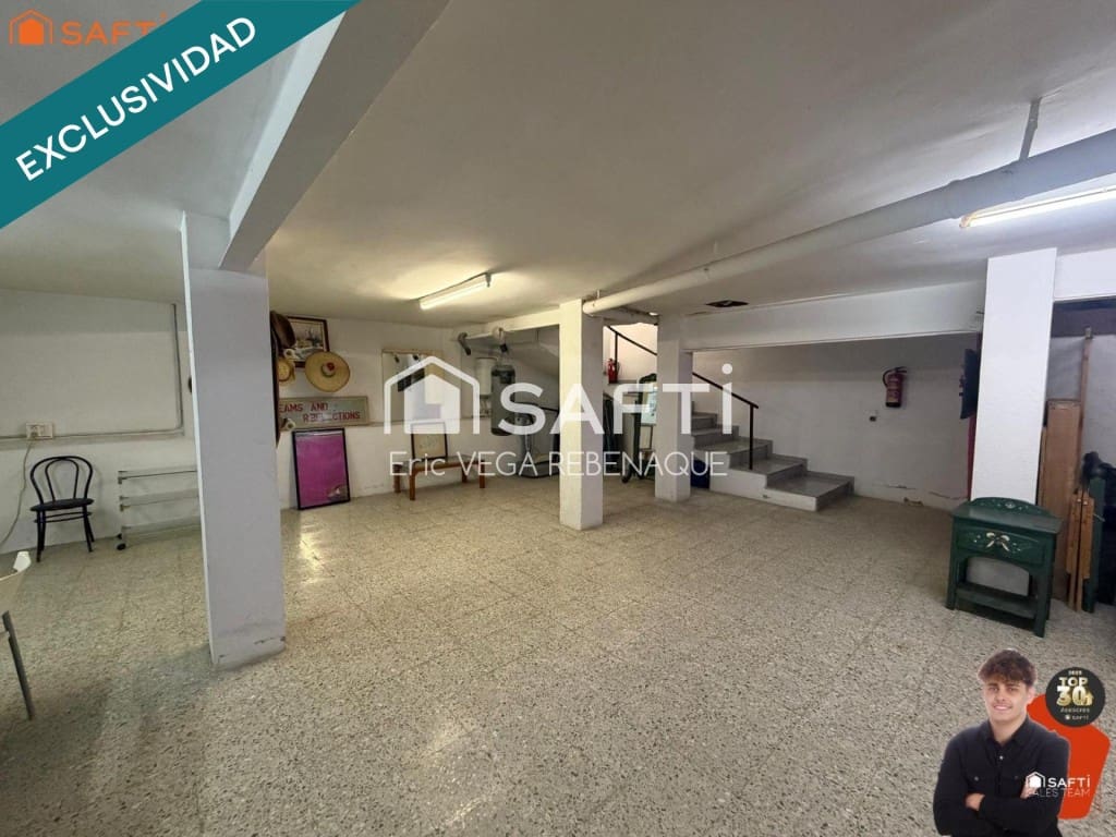 Kommersiell til salgs i Pineda de Mar med garasje - € 115 000 (Ref: 9788291)