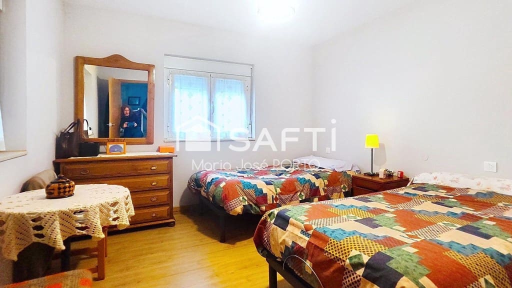 4 bedroom Villa for sale in Cuadros with pool - € 265,000 (Ref: 9788295)