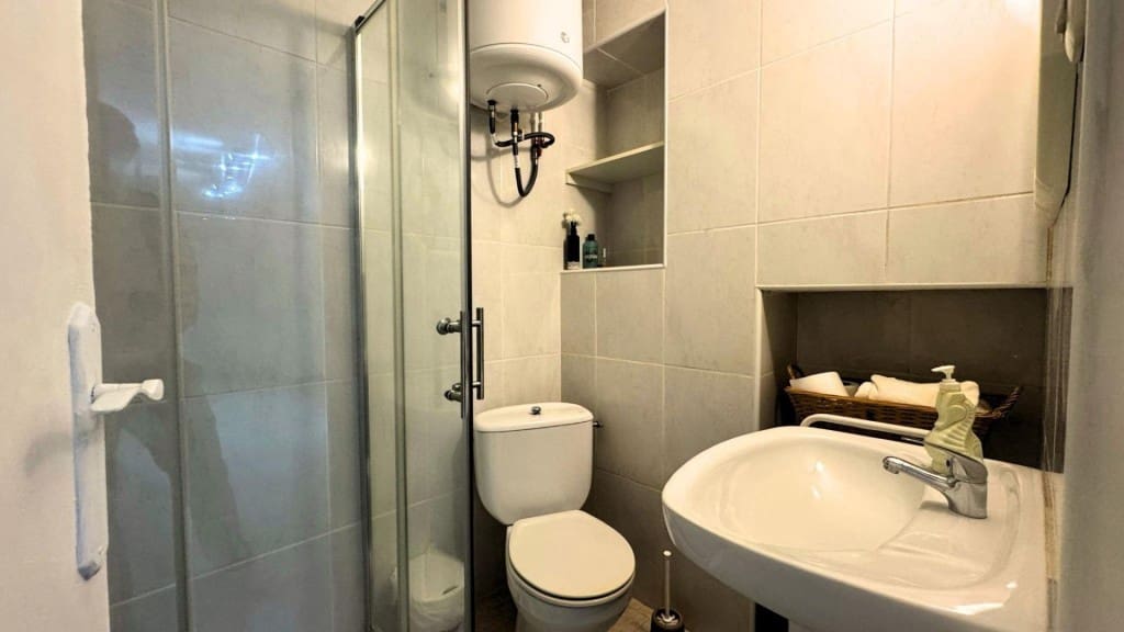 1 soverom Leilighet til salgs i Alicante by - € 156 000 (Ref: 9788296)