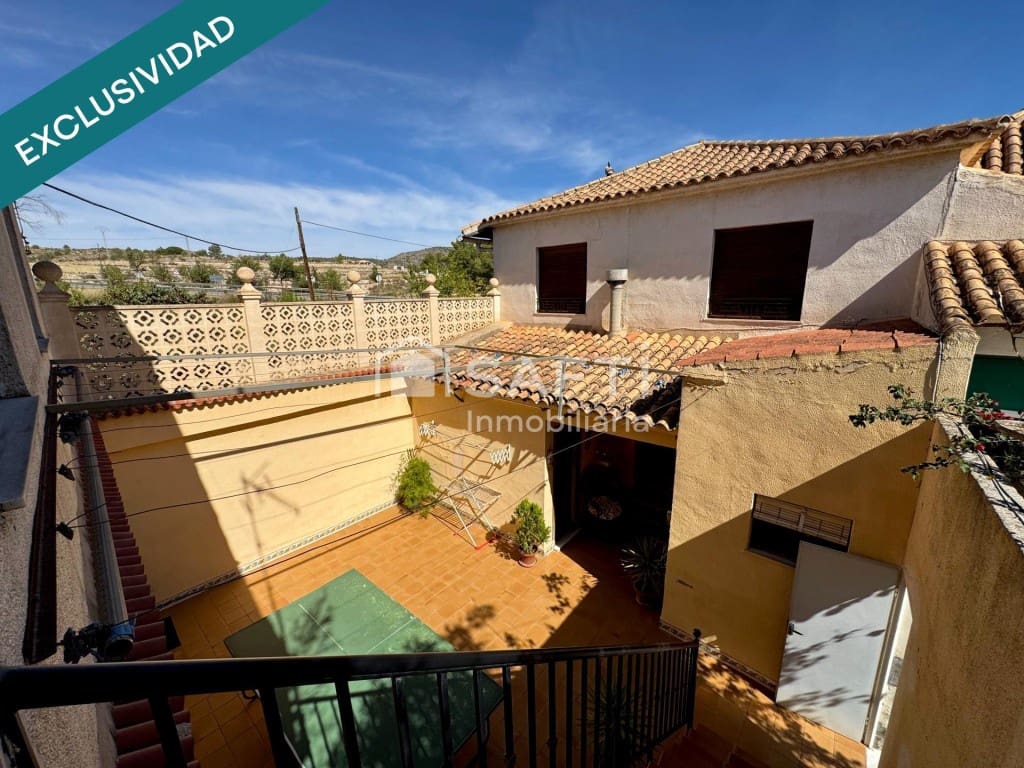 8 soveværelse Villa til salg i Monovar / Monover med swimmingpool - € 299.000 (Ref: 9788297)