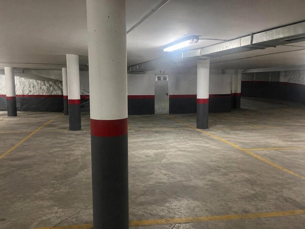 4 soveværelse Villa til salg i Almansa med garage - € 49.000 (Ref: 9788298)