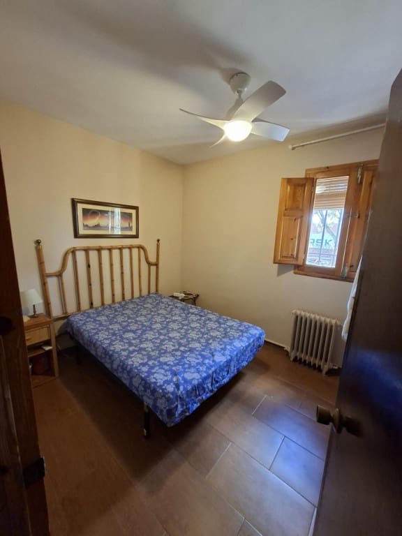 3 soverom Villa til salgs i Pareja - € 150 000 (Ref: 9788299)