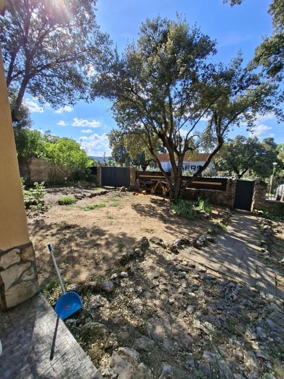 3 soverom Villa til salgs i Pareja - € 150 000 (Ref: 9788299)