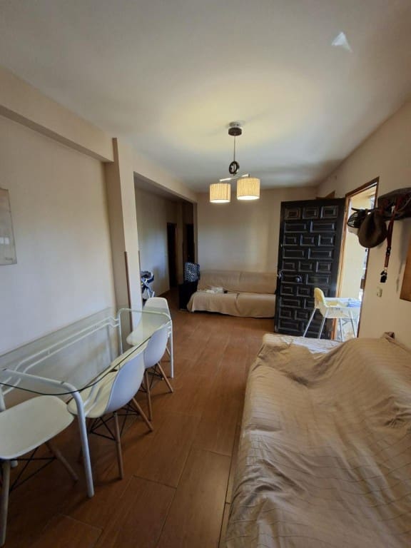 3 soverom Villa til salgs i Pareja - € 150 000 (Ref: 9788299)