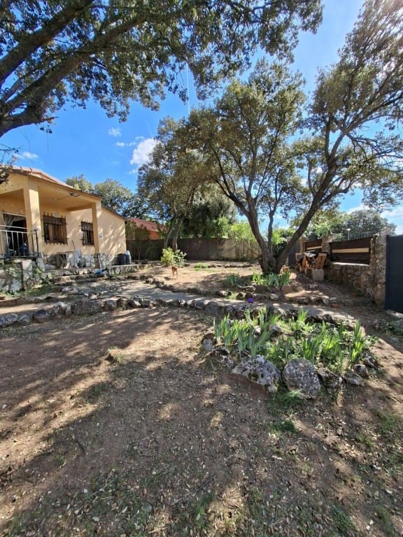 3 soverom Villa til salgs i Pareja - € 150 000 (Ref: 9788299)