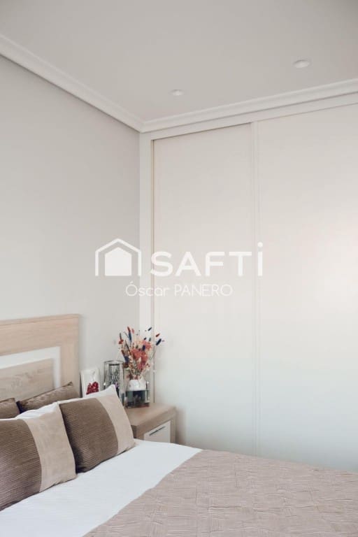 1 bedroom Apartment for sale in San Andres del Rabanedo with garage - € 91,000 (Ref: 9788300)