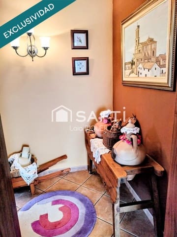 5 slaapkamer Villa te koop in Sant Cebrià de Vallalta met zwembad - € 673.000 (Ref: 9790917)