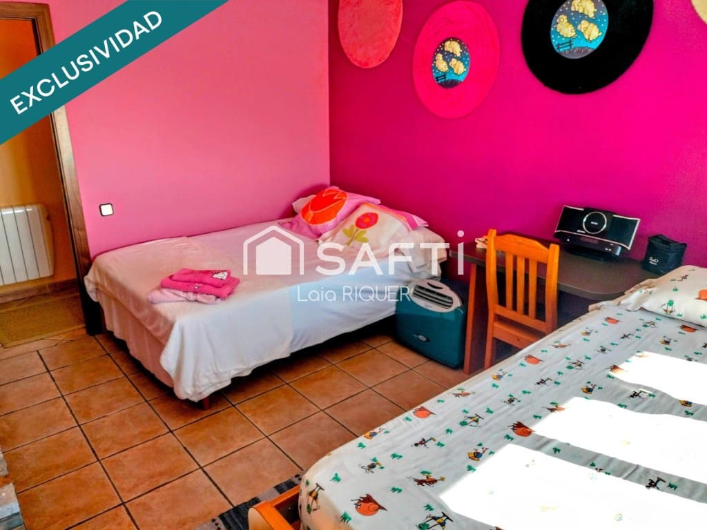 5 slaapkamer Villa te koop in Sant Cebria de Vallalta met zwembad - € 673.000 (Ref: 9790917)