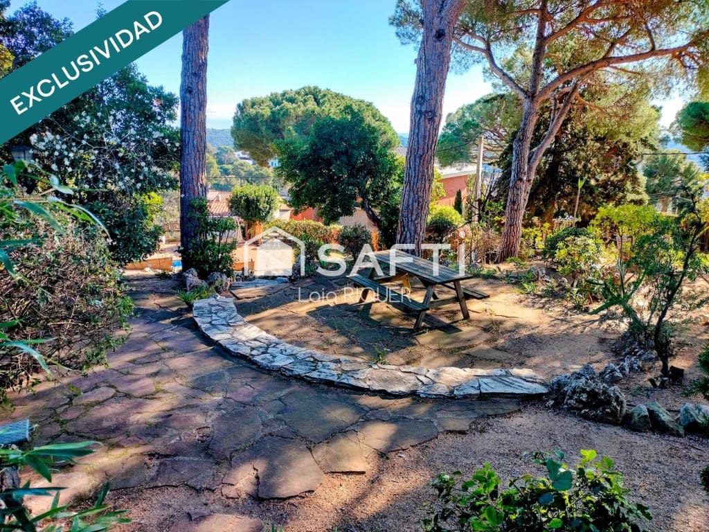 5 slaapkamer Villa te koop in Sant Cebria de Vallalta met zwembad - € 673.000 (Ref: 9790917)