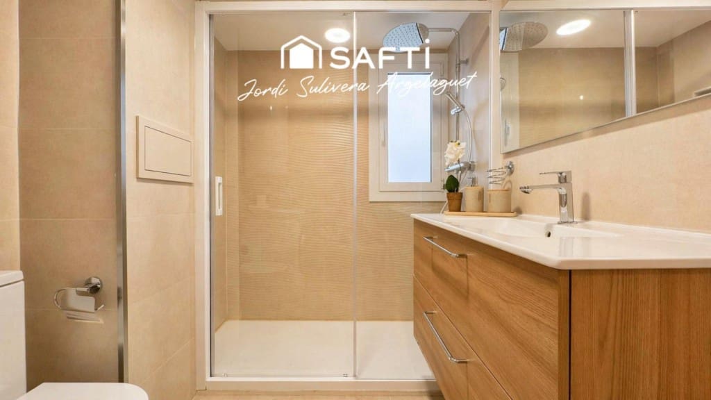 2 soveværelse Lejlighed til salg i Castell-Platja d'Aro med garage - € 330.000 (Ref: 9790921)