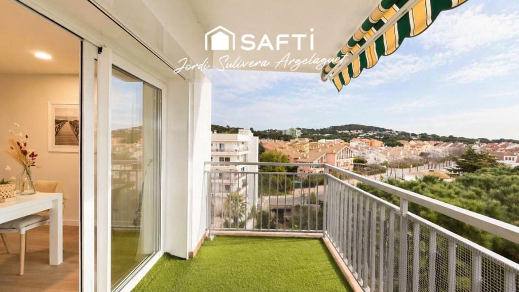 2 soveværelse Lejlighed til salg i Castell-Platja d'Aro med garage - € 330.000 (Ref: 9790921)