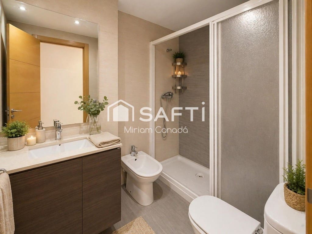 3 chambre Appartement à vendre à El Vendrell - 189 000 € (Ref: 9790922)