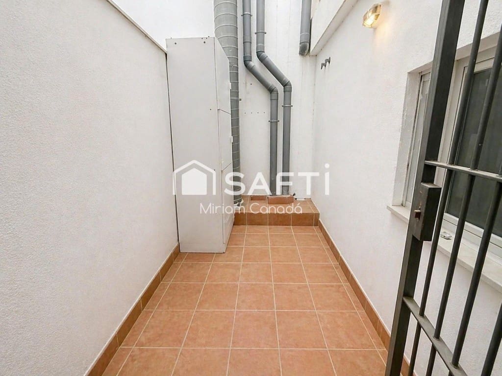 3 chambre Appartement à vendre à El Vendrell - 189 000 € (Ref: 9790922)