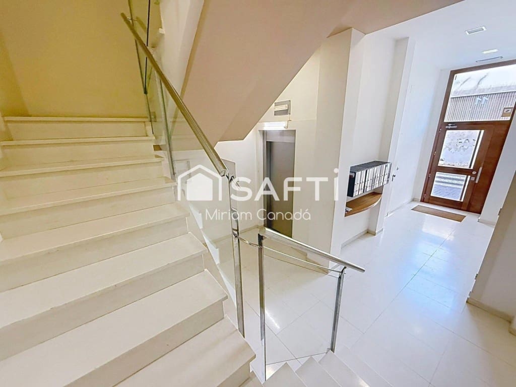 3 chambre Appartement à vendre à El Vendrell - 189 000 € (Ref: 9790922)