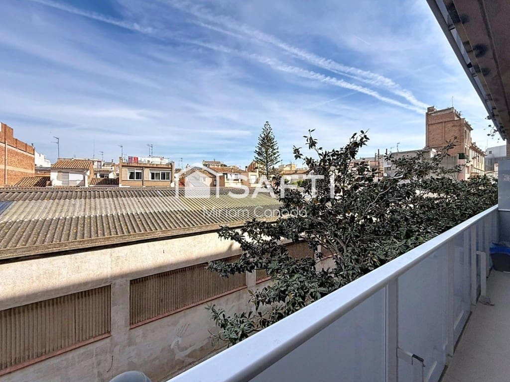 3 chambre Appartement à vendre à El Vendrell - 189 000 € (Ref: 9790922)