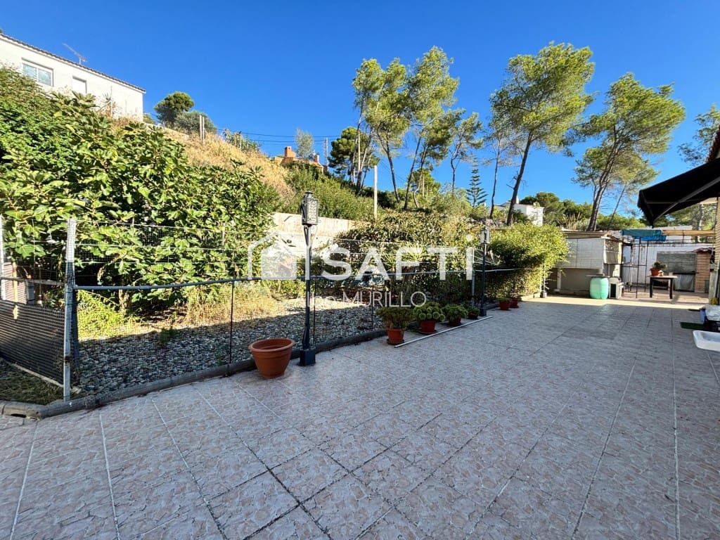 4 soverom Villa til salgs i Olivella - € 375 000 (Ref: 9790924)