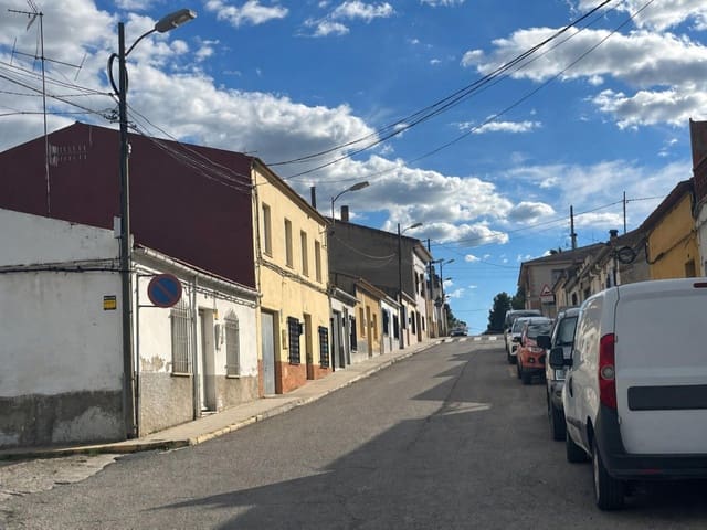 Terrain à Bâtir à vendre à Almansa - 60 000 € (Ref: 9790926)