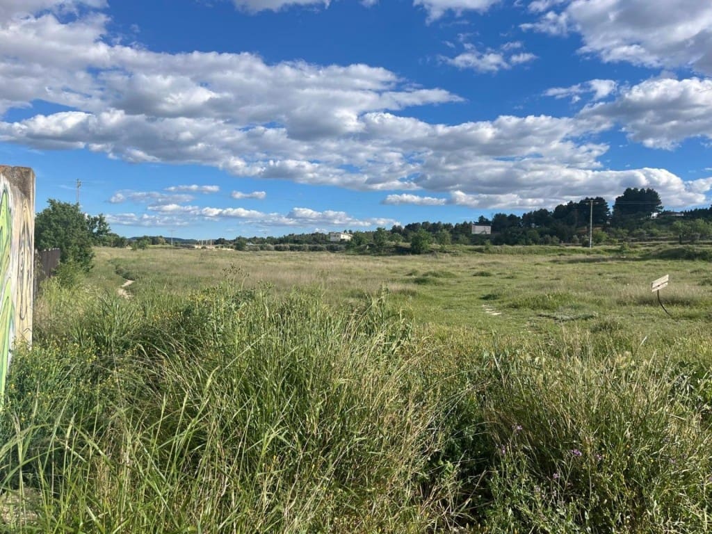 Terrain à Bâtir à vendre à Almansa - 60 000 € (Ref: 9790926)