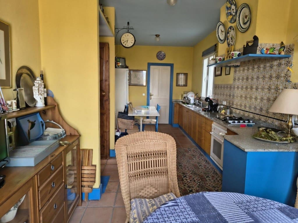 3 soverom Finca/Herregård til salgs i Belinchon med garasje - € 1 500 000 (Ref: 9790927)