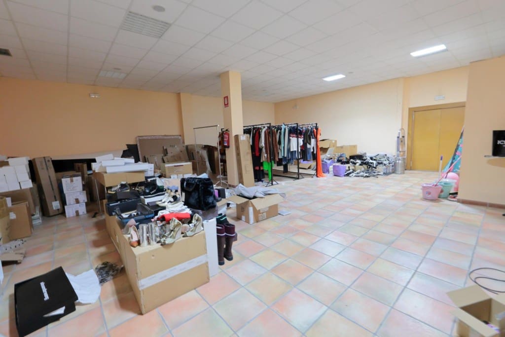 Commercieel te koop in Ponferrada - € 750.000 (Ref: 9790929)
