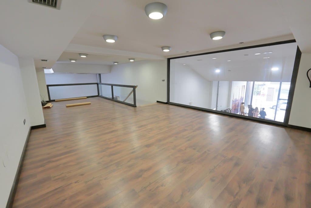 Commercieel te koop in Ponferrada - € 750.000 (Ref: 9790929)