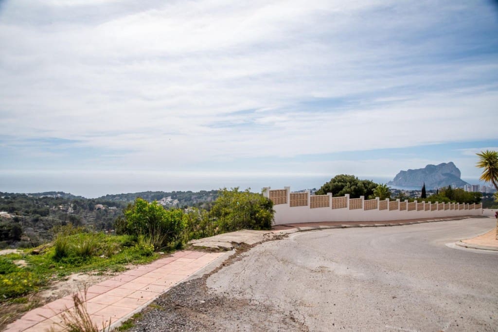 Tontti myytävänä paikassa Benissa - 550 000 € (Ref: 9794439)