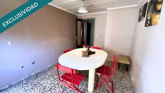 4 sovrum Lägenhet till salu i Monóvar / Monóver - 114 900 € (Ref: 9794447)