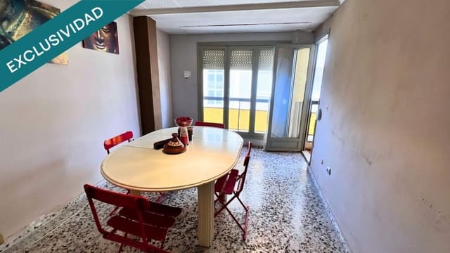 4 sovrum Lägenhet till salu i Monóvar / Monóver - 114 900 € (Ref: 9794447)