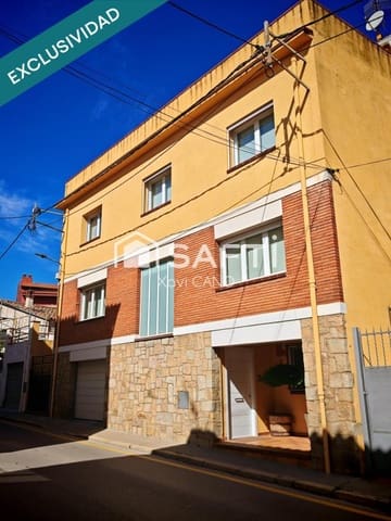 4 chambre Villa/Maison à vendre à Breda avec garage - 359 000 € (Ref: 9794449)