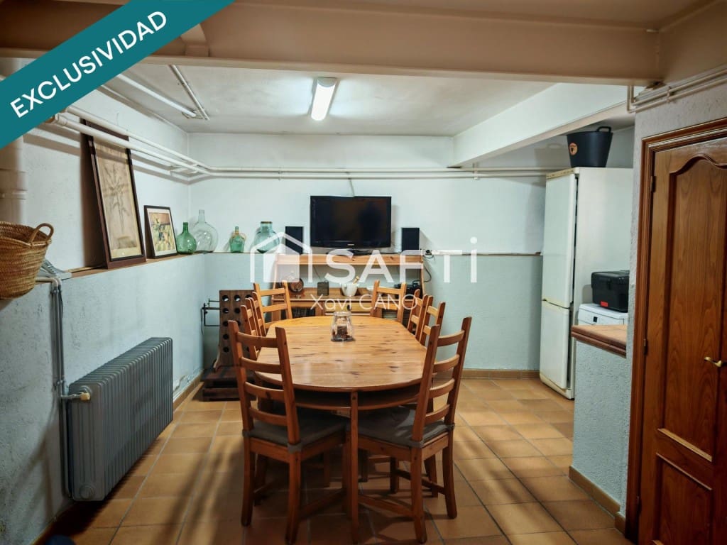 4 chambre Villa/Maison à vendre à Breda avec garage - 359 000 € (Ref: 9794449)