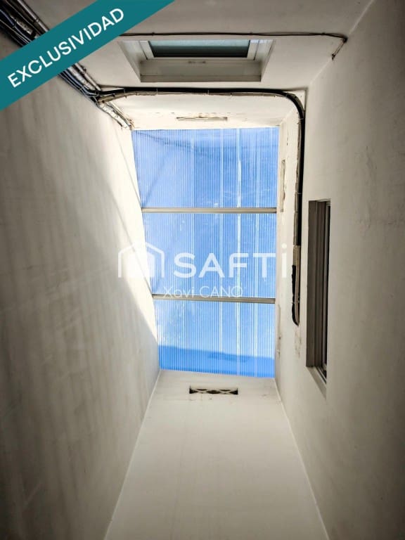 4 chambre Villa/Maison à vendre à Breda avec garage - 359 000 € (Ref: 9794449)