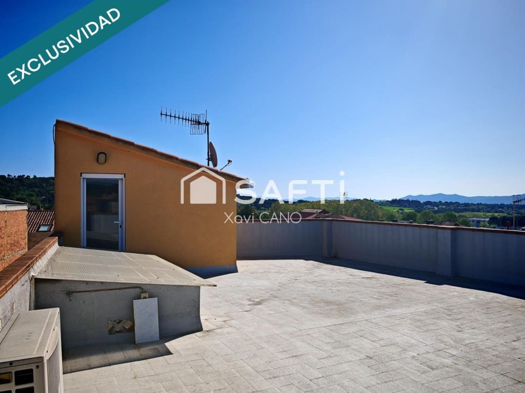 4 chambre Villa/Maison à vendre à Breda avec garage - 359 000 € (Ref: 9794449)