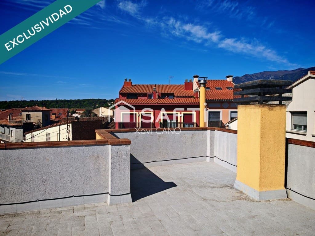 4 chambre Villa/Maison à vendre à Breda avec garage - 359 000 € (Ref: 9794449)