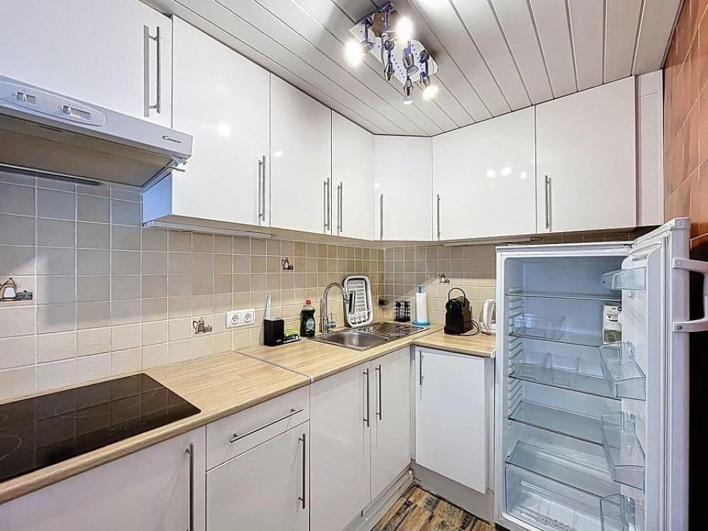 1 soverom Leilighet til salgs i Roses med svømmebasseng - € 168 000 (Ref: 9794450)