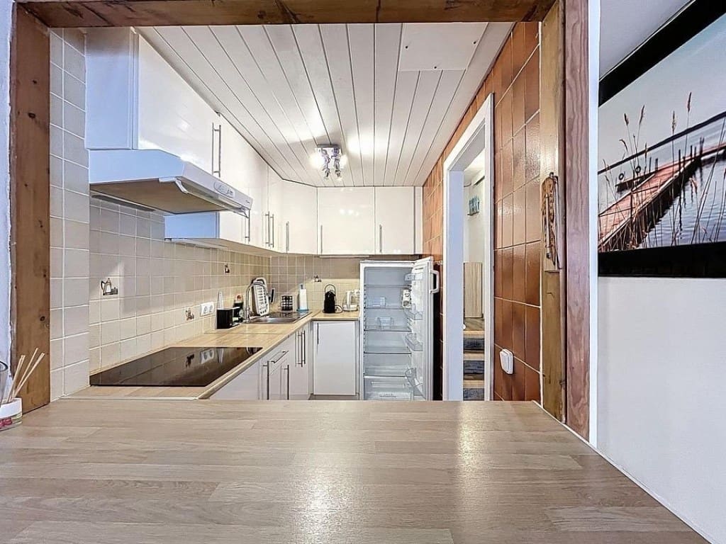 1 soverom Leilighet til salgs i Roses med svømmebasseng - € 168 000 (Ref: 9794450)